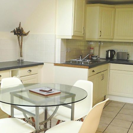 Basingstoke Apartments - Westlands House, City Centre, Home-From-Home Exterior foto